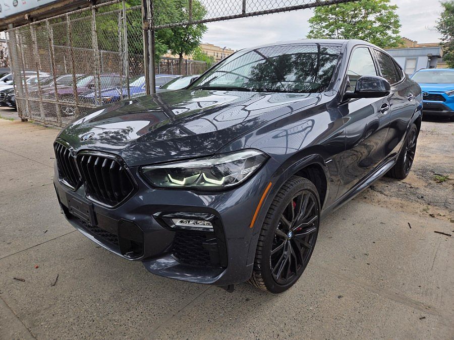 2021 BMW X6