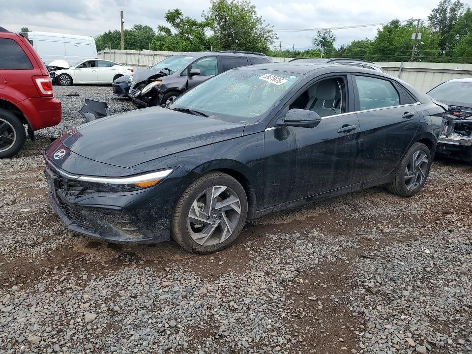 2024 HYUNDAI Elantra
