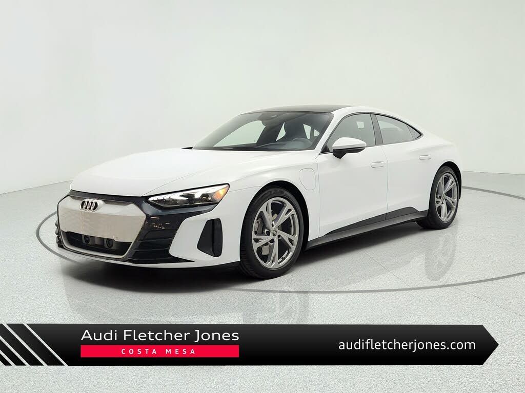 2023 AUDI e-tron GT