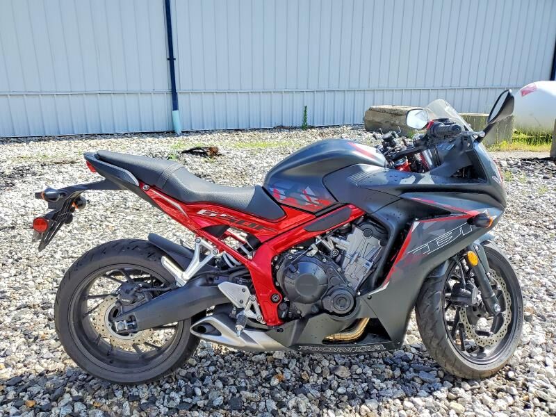2016 HONDA CB