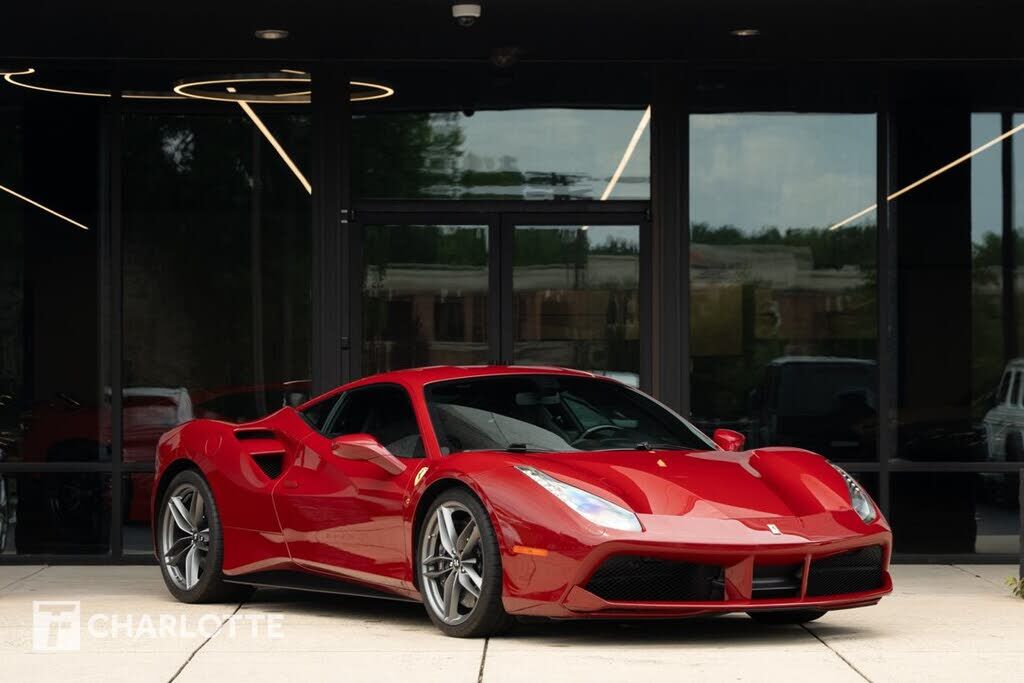 2017 FERRARI 488 GTB