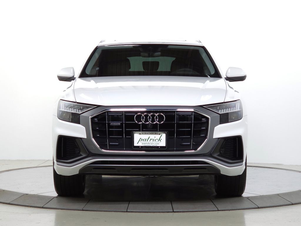 2023 Audi Q8