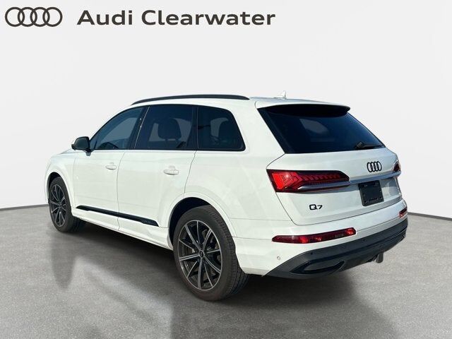 2021 Audi Q7