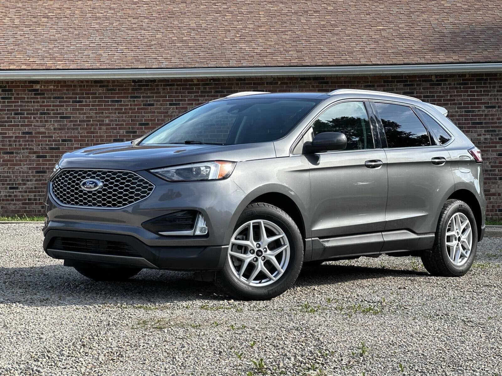 2023 FORD Edge