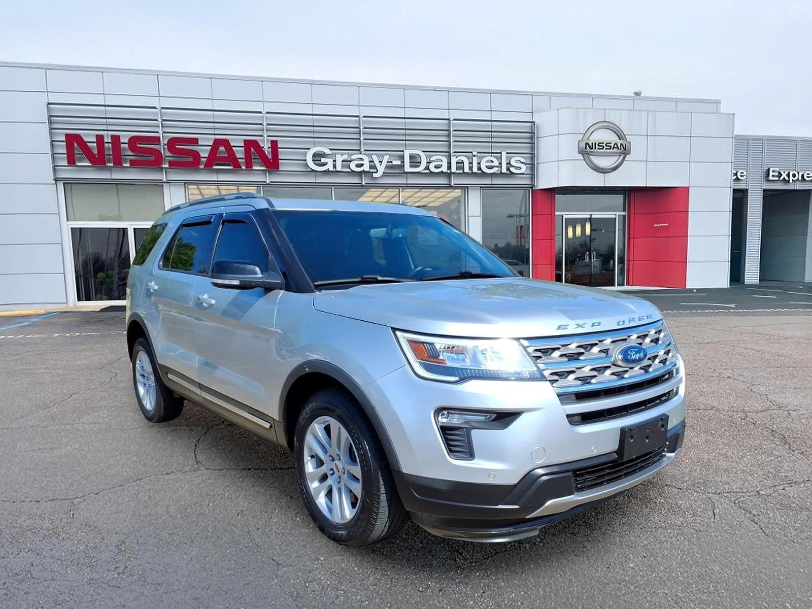 2018 FORD Explorer