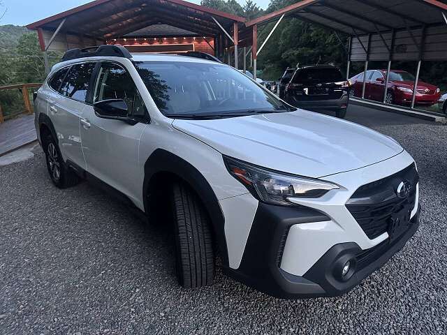 2023 SUBARU Outback