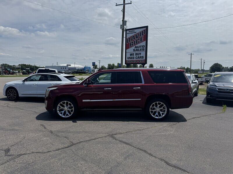 2018 CADILLAC Escalade ESV
