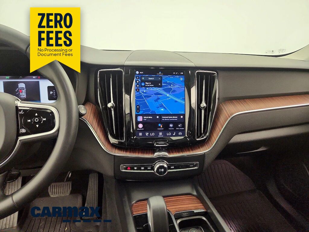 2023 VOLVO XC60