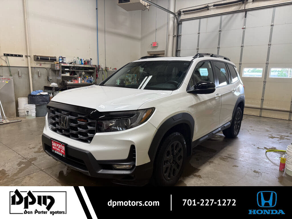 2023 HONDA Passport