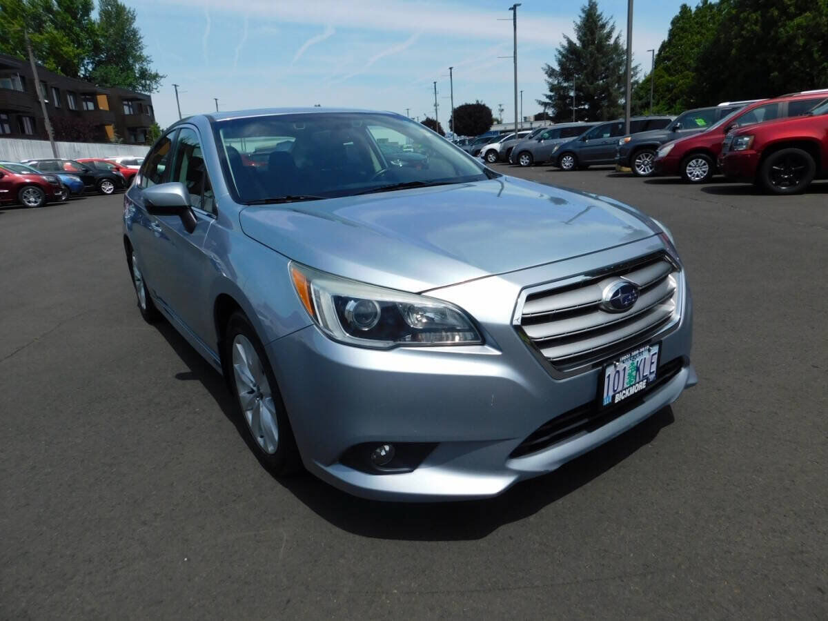 2015 SUBARU Legacy