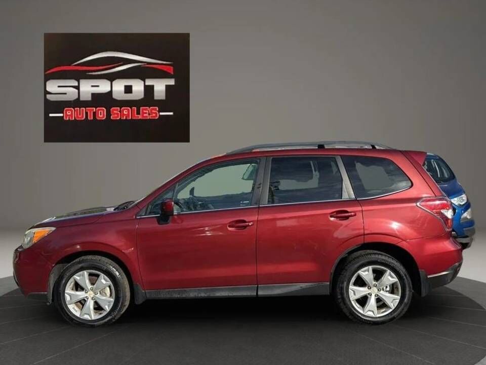 2015 SUBARU Forester