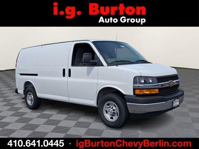 2026 CHEVROLET Express