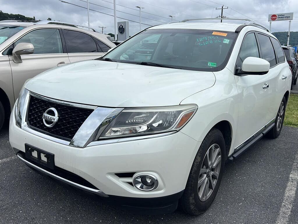 2015 NISSAN Pathfinder