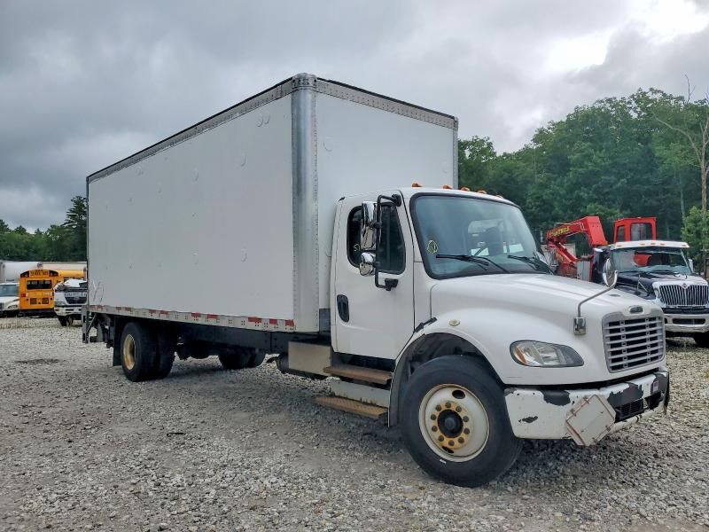 2015 FREIGHTLINER M2