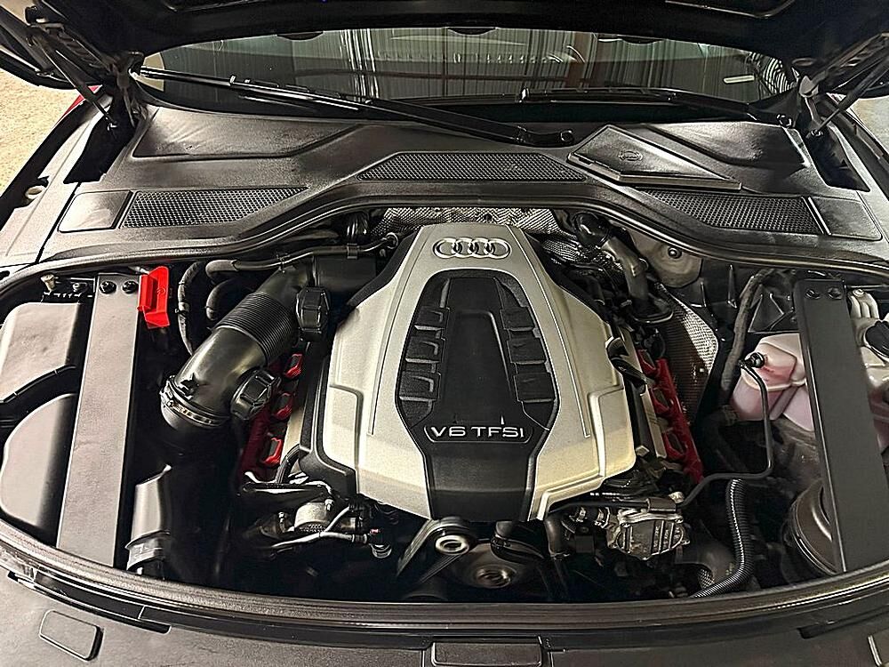 2016 Audi A8
