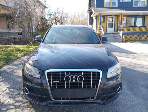 2012 AUDI Q5