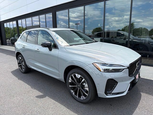 2026 VOLVO XC60
