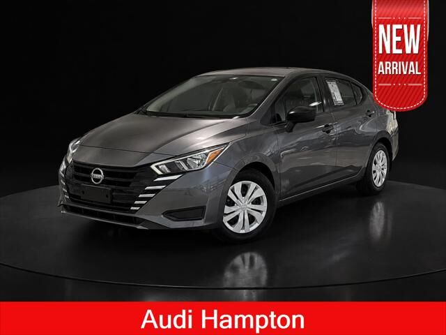 2024 NISSAN Versa