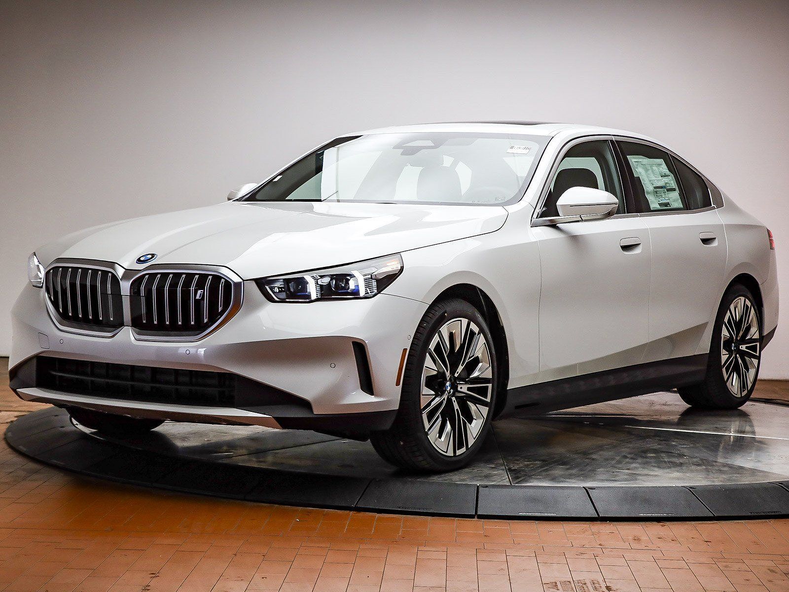 2026 BMW i5