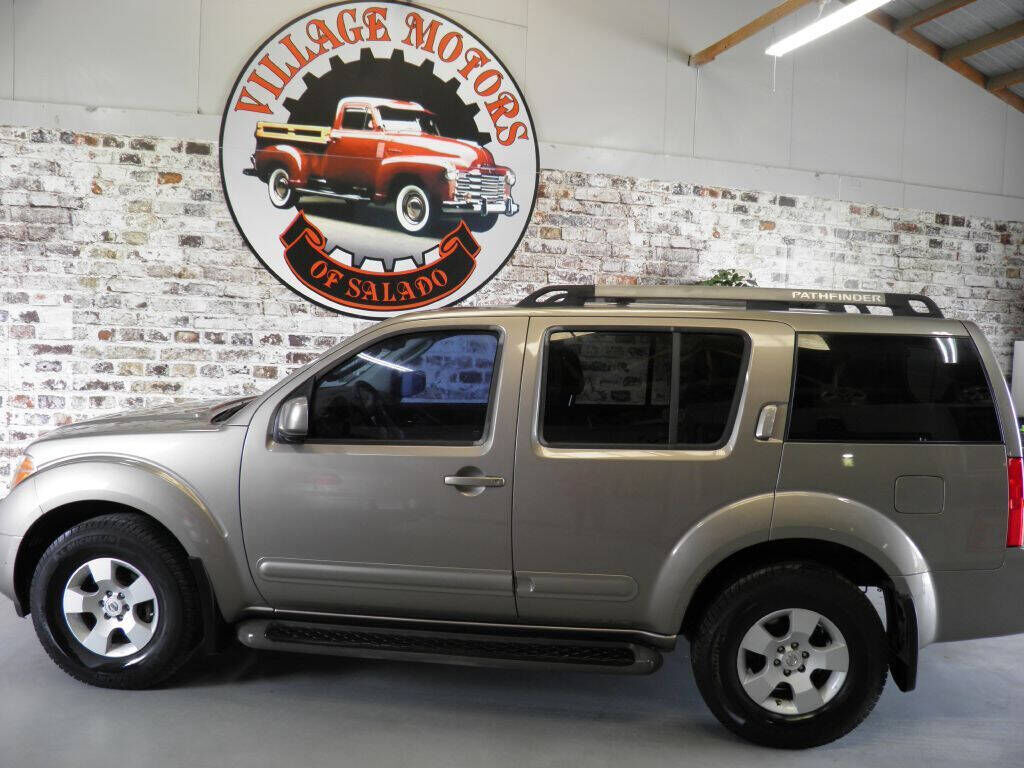 2005 NISSAN Pathfinder