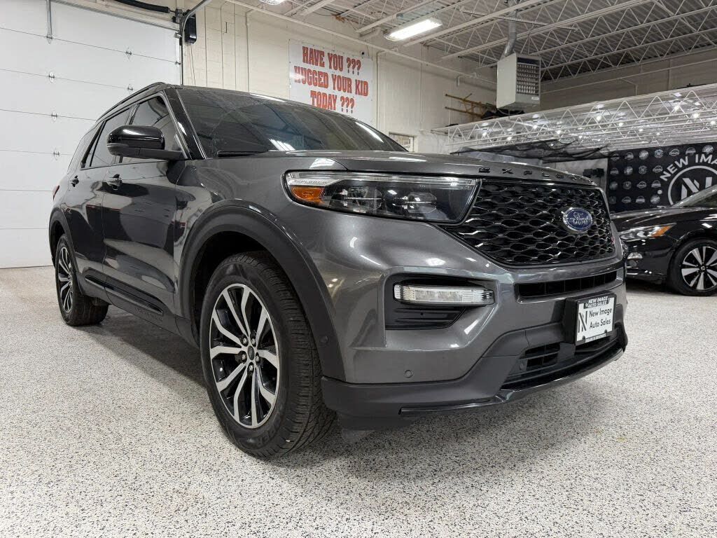 2020 FORD Explorer