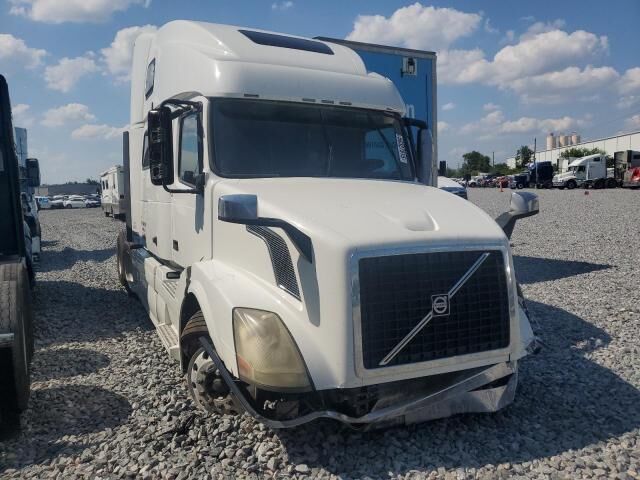 2012 VOLVO TRUCK VNL