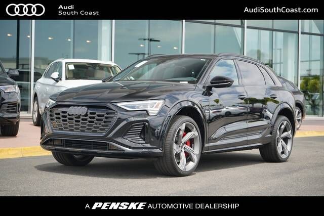 2024 AUDI SQ8