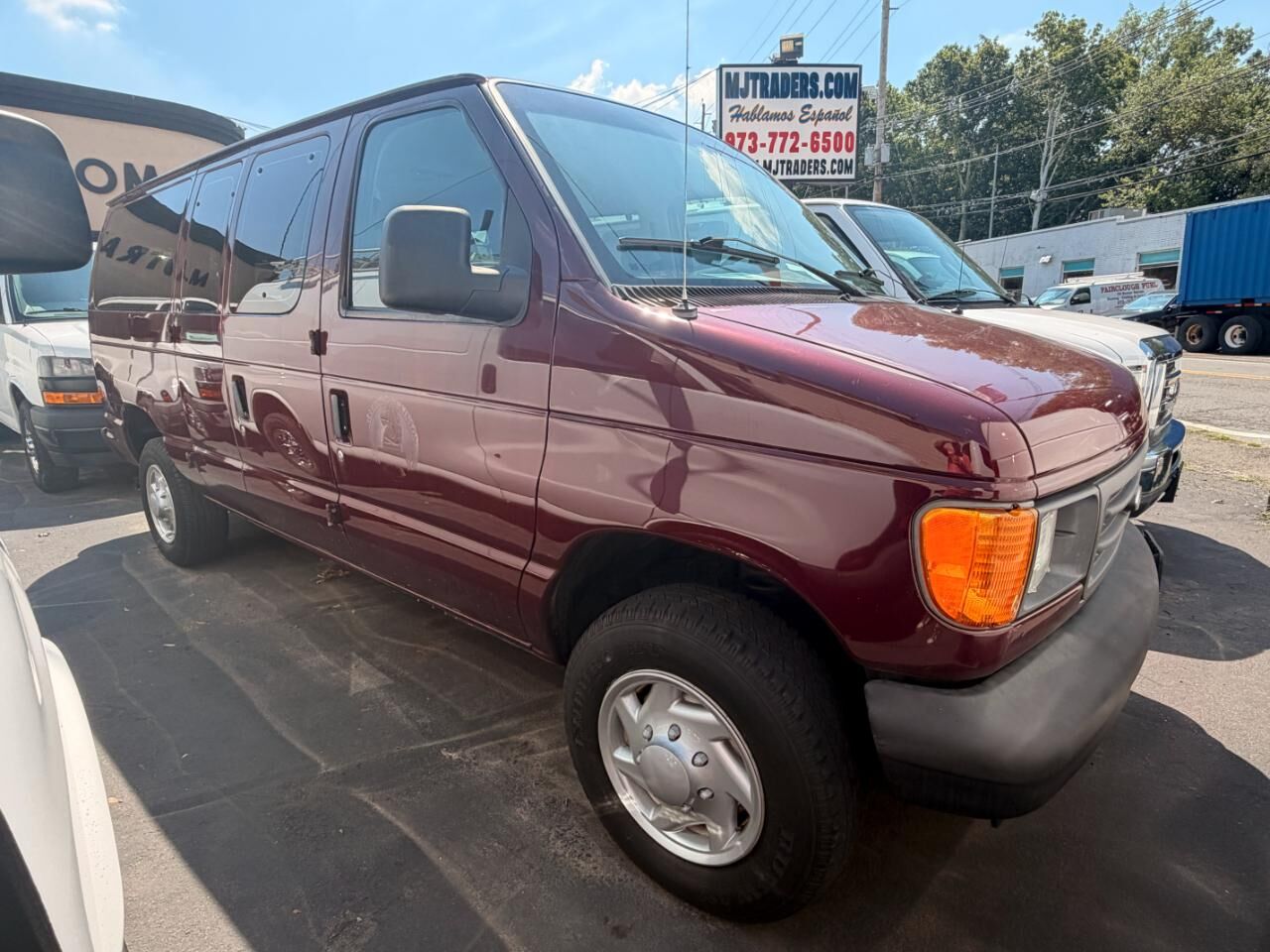 2004 FORD E-350