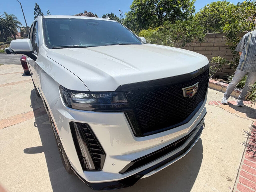 2024 CADILLAC Escalade