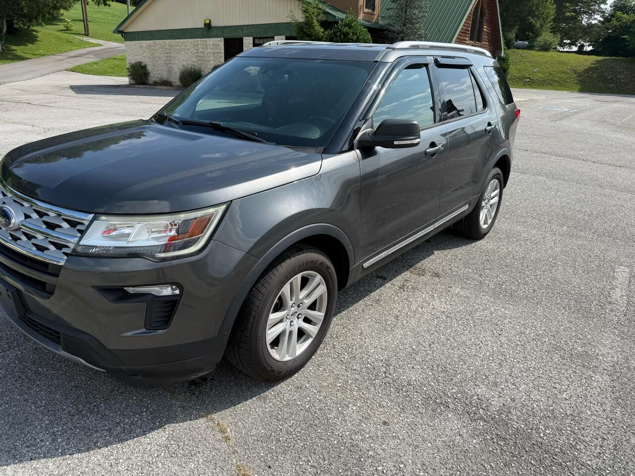 2019 FORD Explorer
