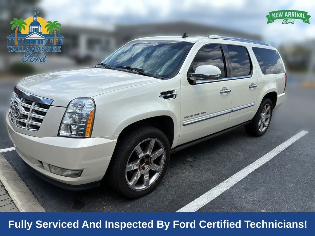 2011 CADILLAC Escalade