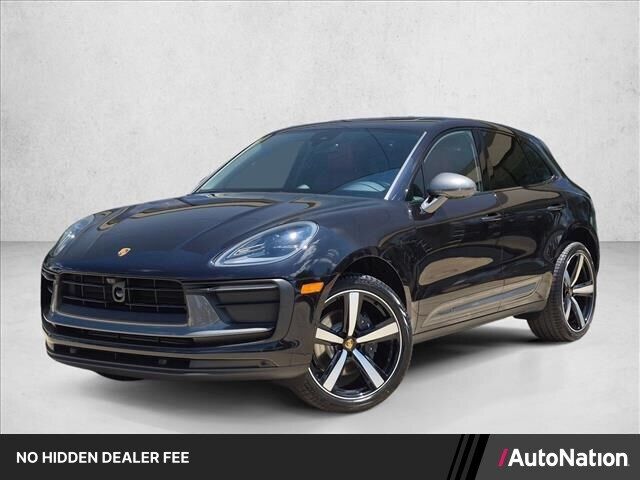 2026 PORSCHE Macan