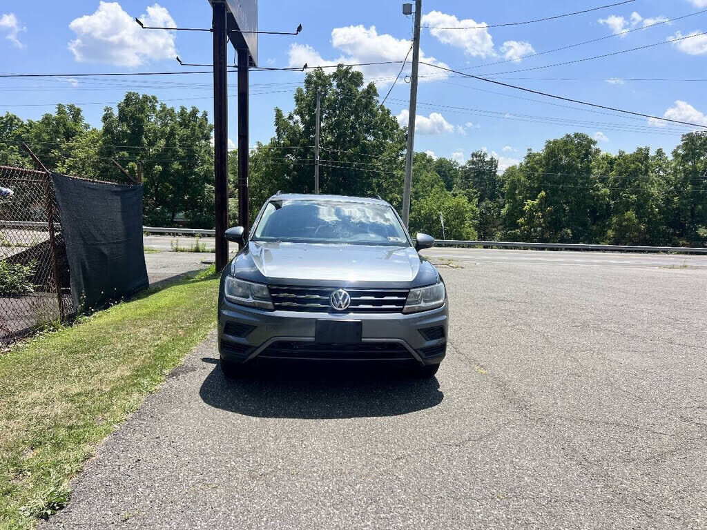 2020 VOLKSWAGEN Tiguan