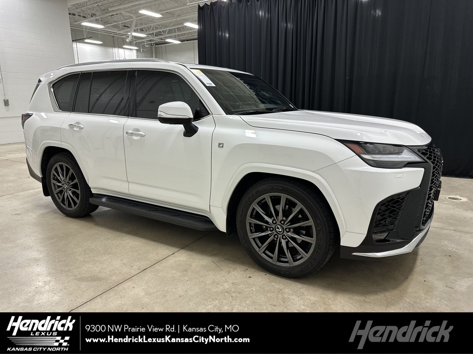 2024 LEXUS LX