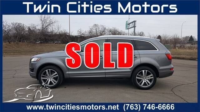2010 AUDI Q7