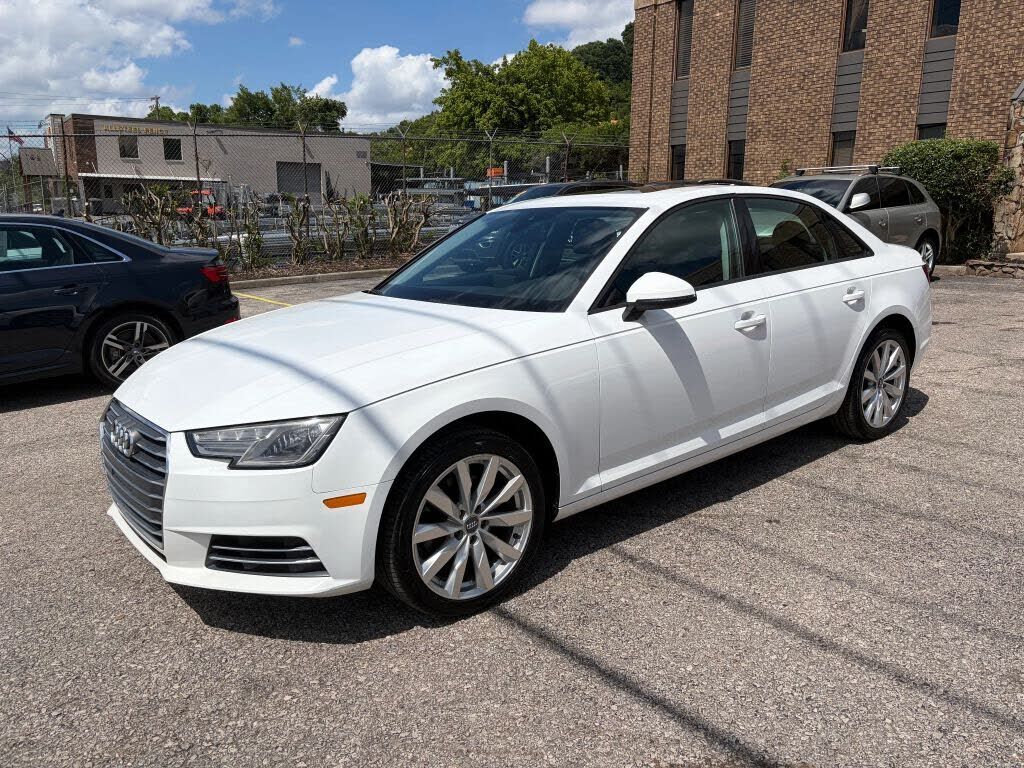 2017 AUDI A4