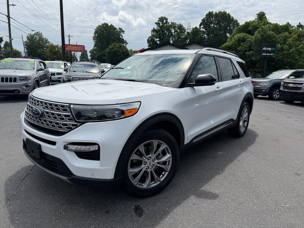 2021 FORD Explorer