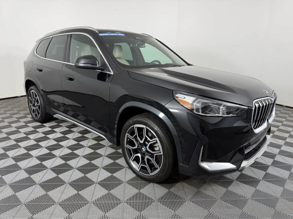 2025 BMW X1