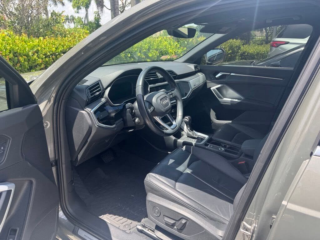 2021 AUDI Q3
