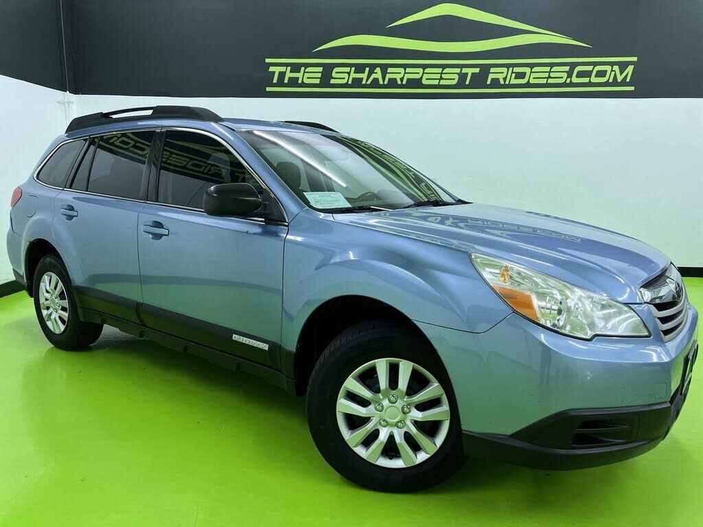 2011 SUBARU Outback