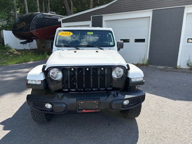 2021 JEEP Gladiator