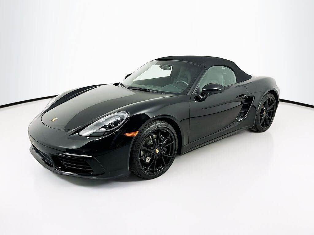 2024 PORSCHE 718