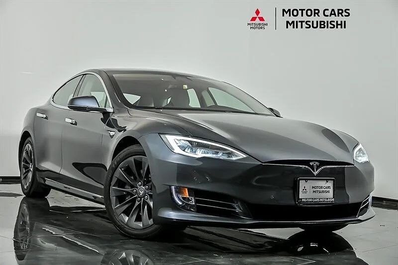 2018 TESLA Model S