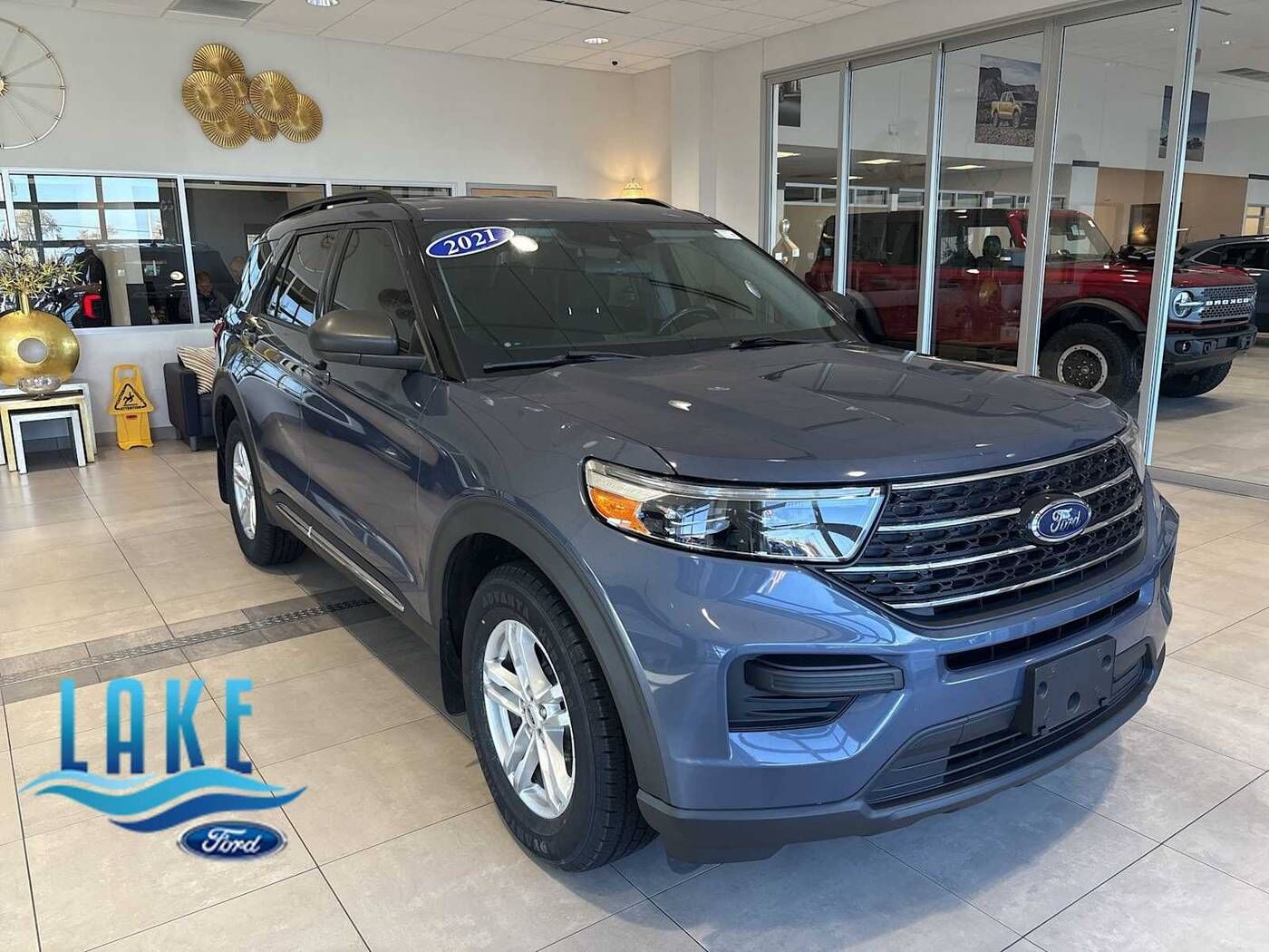 2021 FORD Explorer