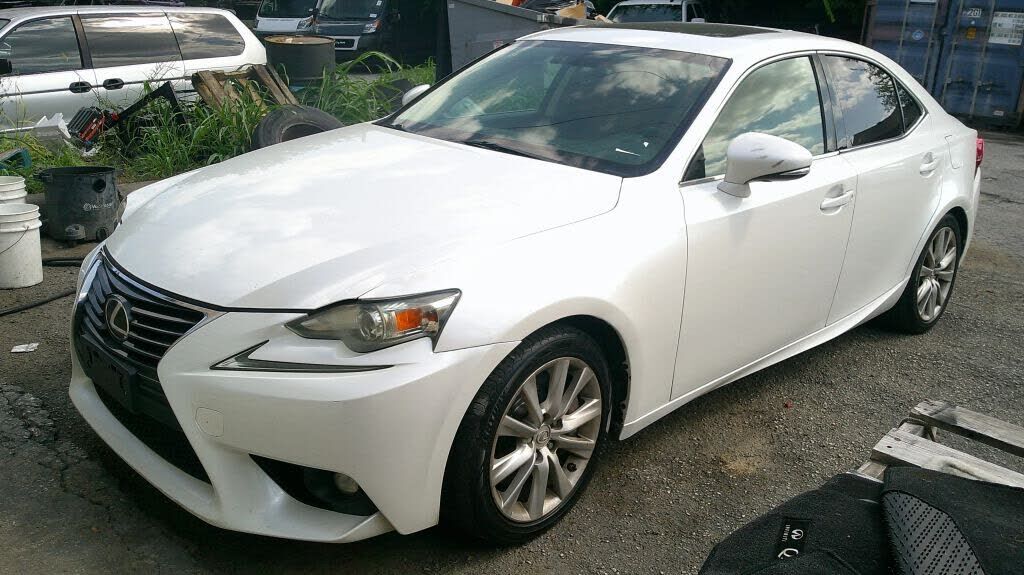 2016 LEXUS IS
