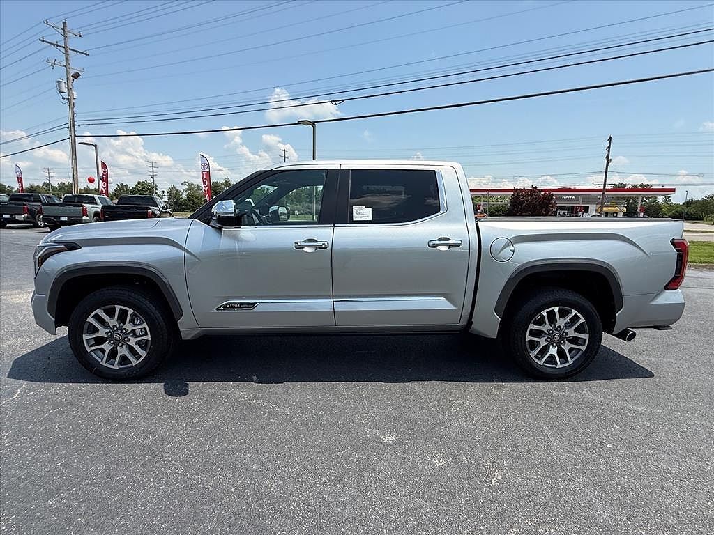 2026 TOYOTA Tundra