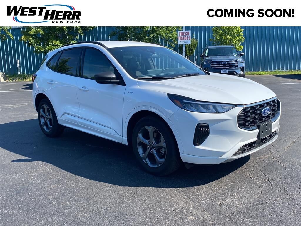 2023 FORD Escape