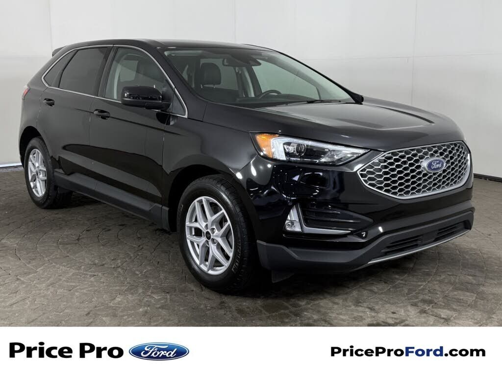 2023 FORD Edge
