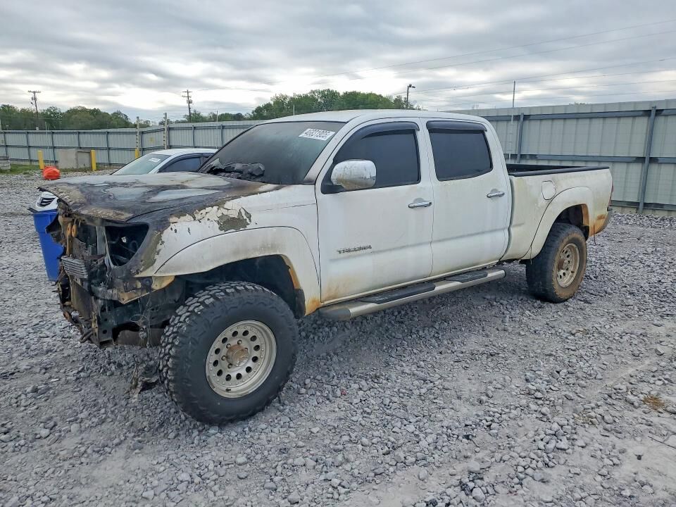2005 TOYOTA Tacoma