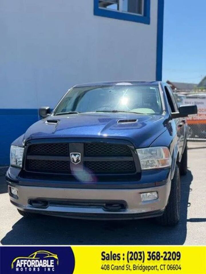 2012 DODGE Ram